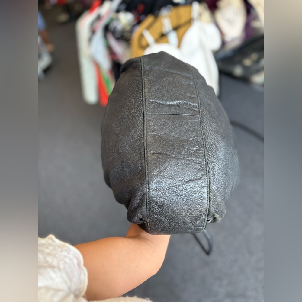 Gucci Leather Black Hand Bags Shoulder Bag - Picture 9 of 11